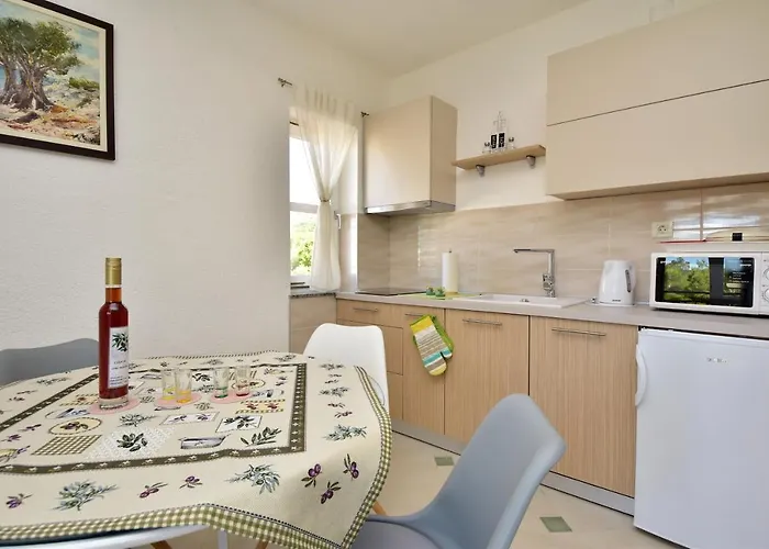 In Olive Garden * ستاريغغاد باكلينتسا