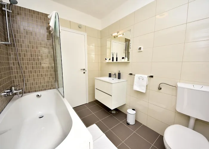 In Olive Garden * ستاريغغاد باكلينتسا